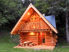 Exterior of the lodge