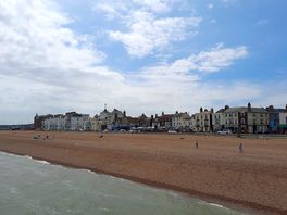 Deal from the pier