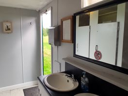 Mens toilet.
