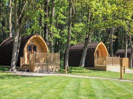 Pods with deckings