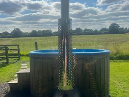 Great hot tub