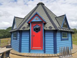 Pheasant lodge