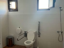 Ladies shower/ toilet