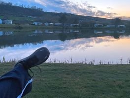 Lakeside vino