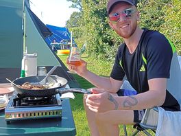 Level pitches, perfect for outdoor cooking.