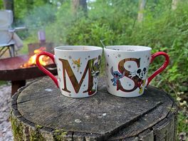 Hot chocolate and marshmallows