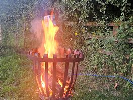 Fire pits available to rent