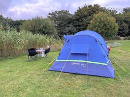 Tent pitch