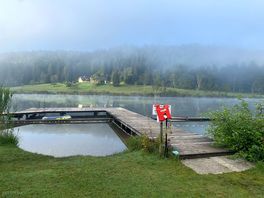 Widok na pomost z brodzikiem