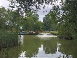 The fishing lake which has 22 swims