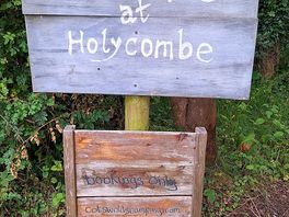 Cotswolds camping at holycombe