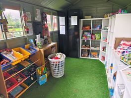 Great honesty shop with fridge