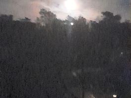 Lovely night sky views due to the site not being heavily lit up during the night.