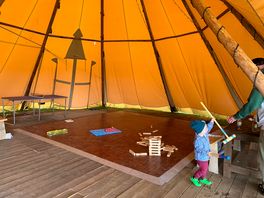 Indoor entertainment area