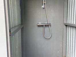 Shower shack