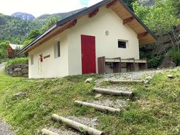 Toilet block