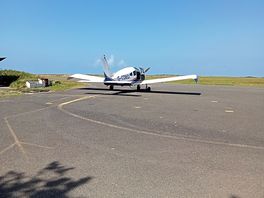 Planes nearby to see