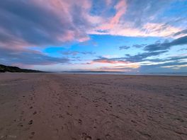 Beautiful beach, with plenty of sand dunes to explore