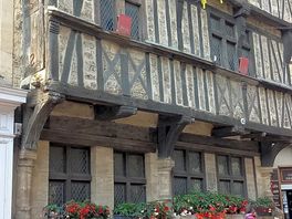 Centre of bayeux