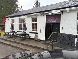 Bar/reception
