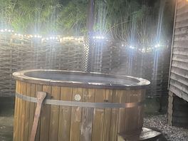 Wood fuel hot tub