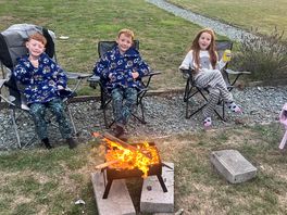 Kids loving the camp fire/bbq