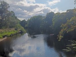River within close walking distance.