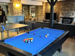 Free pool