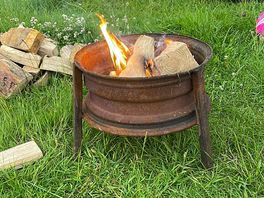 Fire pit provided by the site with wood and firelighters