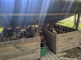 Wood bunker