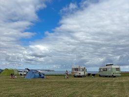 Beautiful views and plenty of space between campers :)