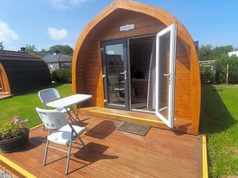 Camping hut