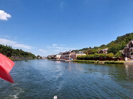 Nearby namur.