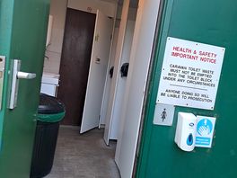 Poor washing and shower/ toilet facilities