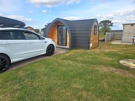 The pod was spacious enough.