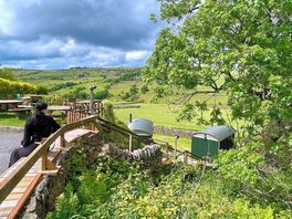 Emily and charlotte huts from the inn car park.