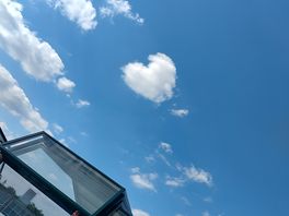 A heart cloud above the pool