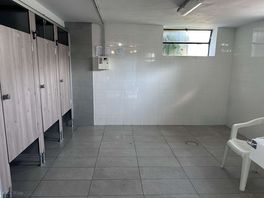 Érmés tusoló