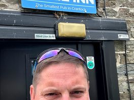 Smallest pub in crantock