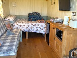 Shepherd hut