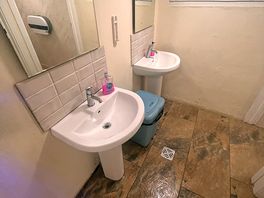 Muddy wet flooring - and this is even a dry day outside. nowhere to place change of clothes