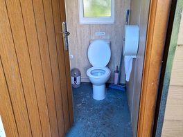 Loo