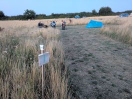 Each pitch is clearly signed with solar light to find.