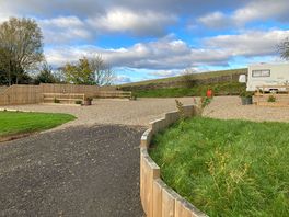 Hardstanding pitches for vehicles up to 7.5m