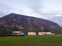 Nice, quiet place to stay. good location.