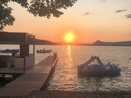 Beautiful sun sets