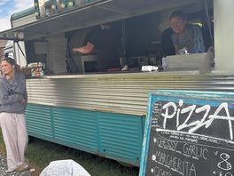 Pizza was available on the sunday night.