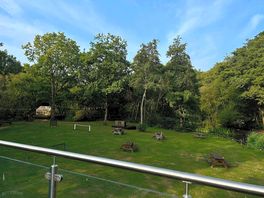 Play area/ sitting