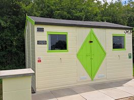 The Kestrel Camping pod