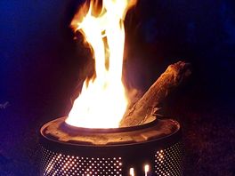 Late night cwtches by the fire